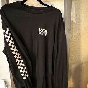Men’s long sleeve vans tee shirt with checkered arm